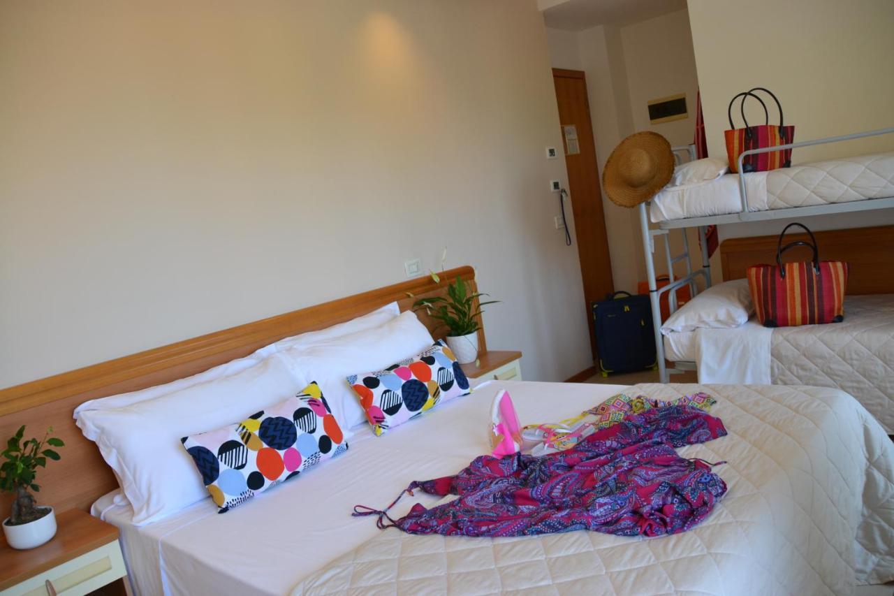 Hotel Apogeo - Breakfast Experience Rimini Luaran gambar